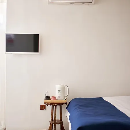 Papazin Konagi Ayvalı