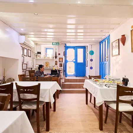 Πανσιόν Papazin Konagi